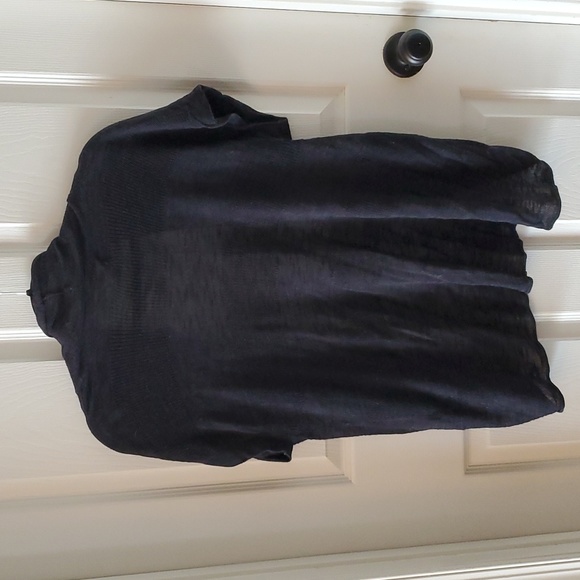 Mudd women'sshort sleeve open front cardigan.  Size medium. - Picture 2 of 7